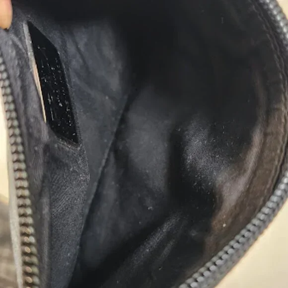 Prada Mesh shoulder tote with attached baby. Perfect for summer! - Picture 14 of 16